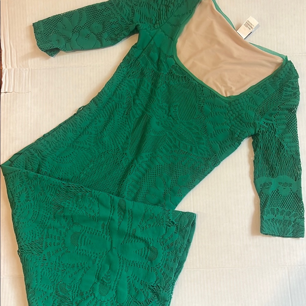 Elegant Green Lace Dress